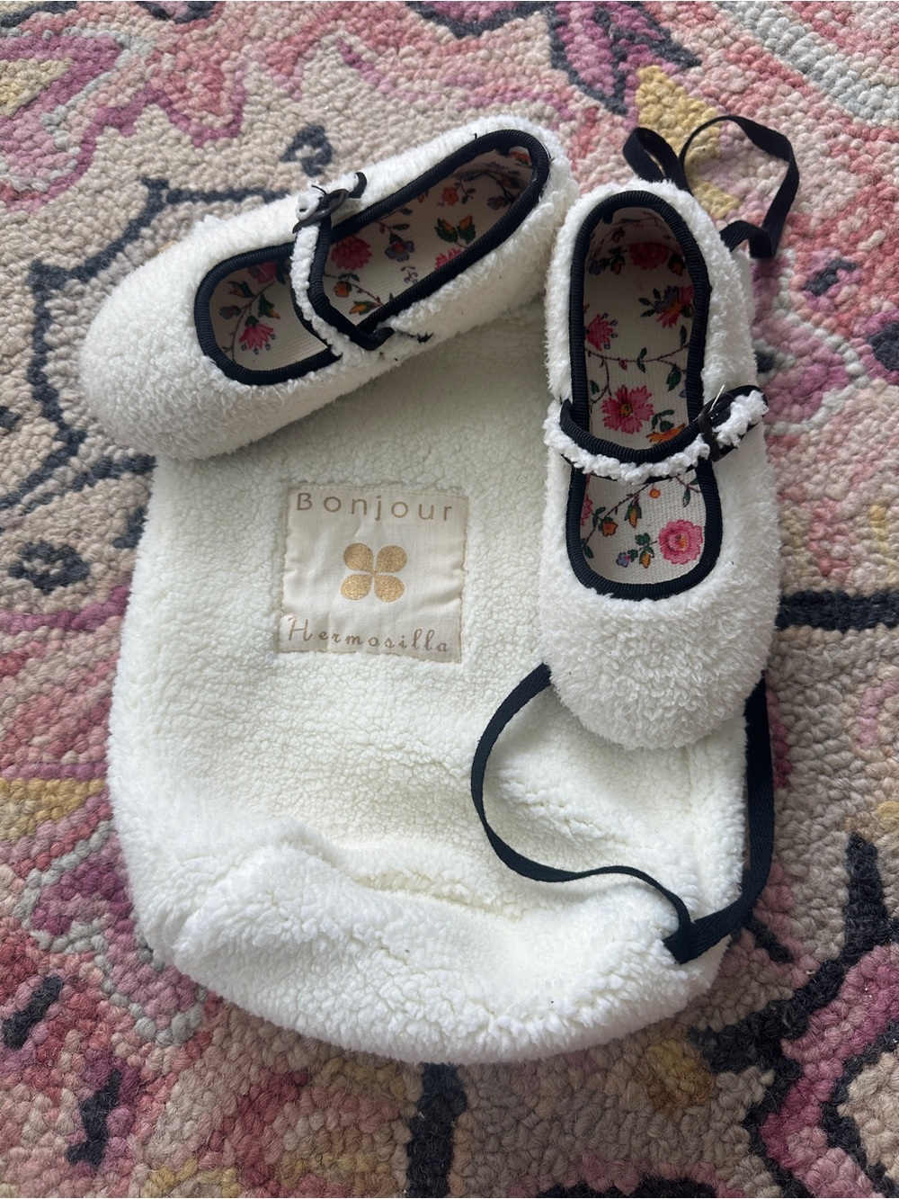 Bonjour Diary Shoes (Ecru Fur) Mary Jane ShoesSize 27 US 10 toddler